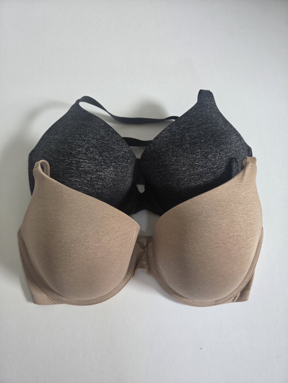 Victoria Secret Uplift Semi Demi tshirt bras in nude/mottled black sz 32DD